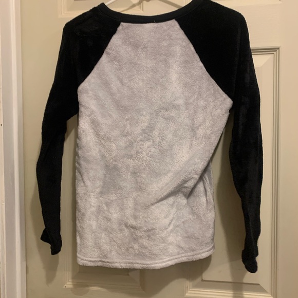 Disney The Nightmare Before Christmas Fuzzy Sleep Top & Pants Set – Size S (4–6) - Picture 2 of 4